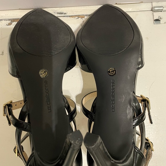 Liz Claiborne LC Harvey Black Heels size 7 1/2 medium - Picture 2 of 5